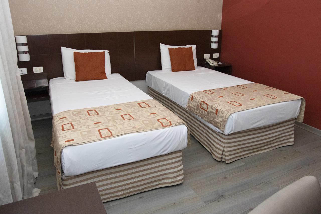 Class Hotel Guaxupe Exterior photo