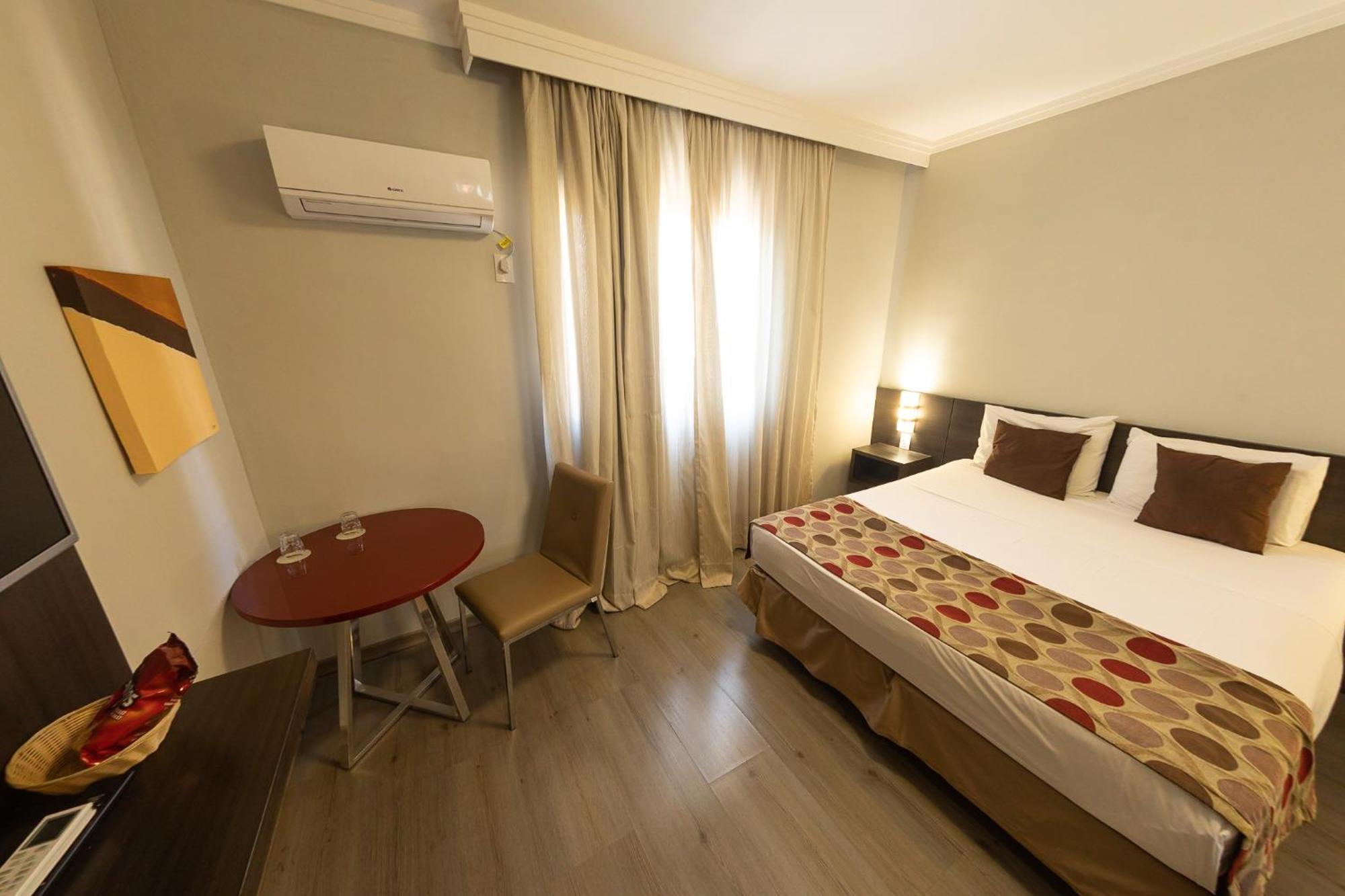 Class Hotel Guaxupe Exterior photo