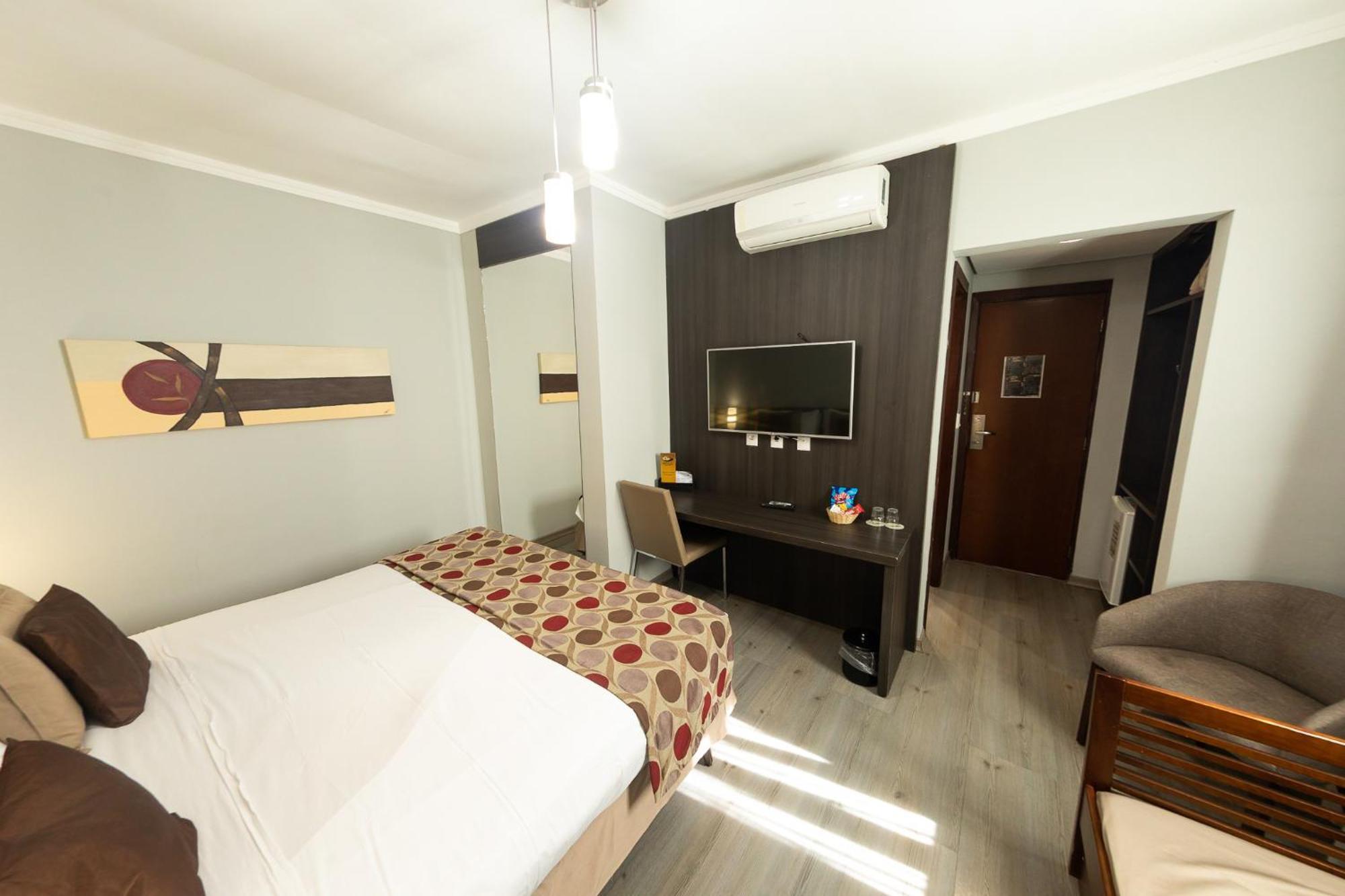 Class Hotel Guaxupe Exterior photo