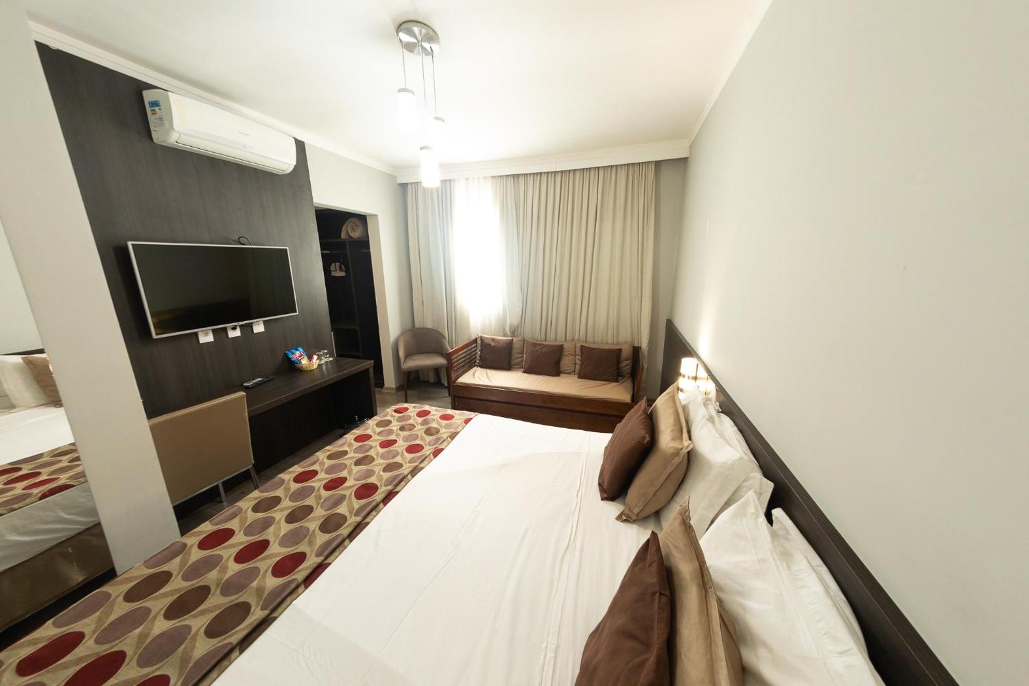 Class Hotel Guaxupe Exterior photo