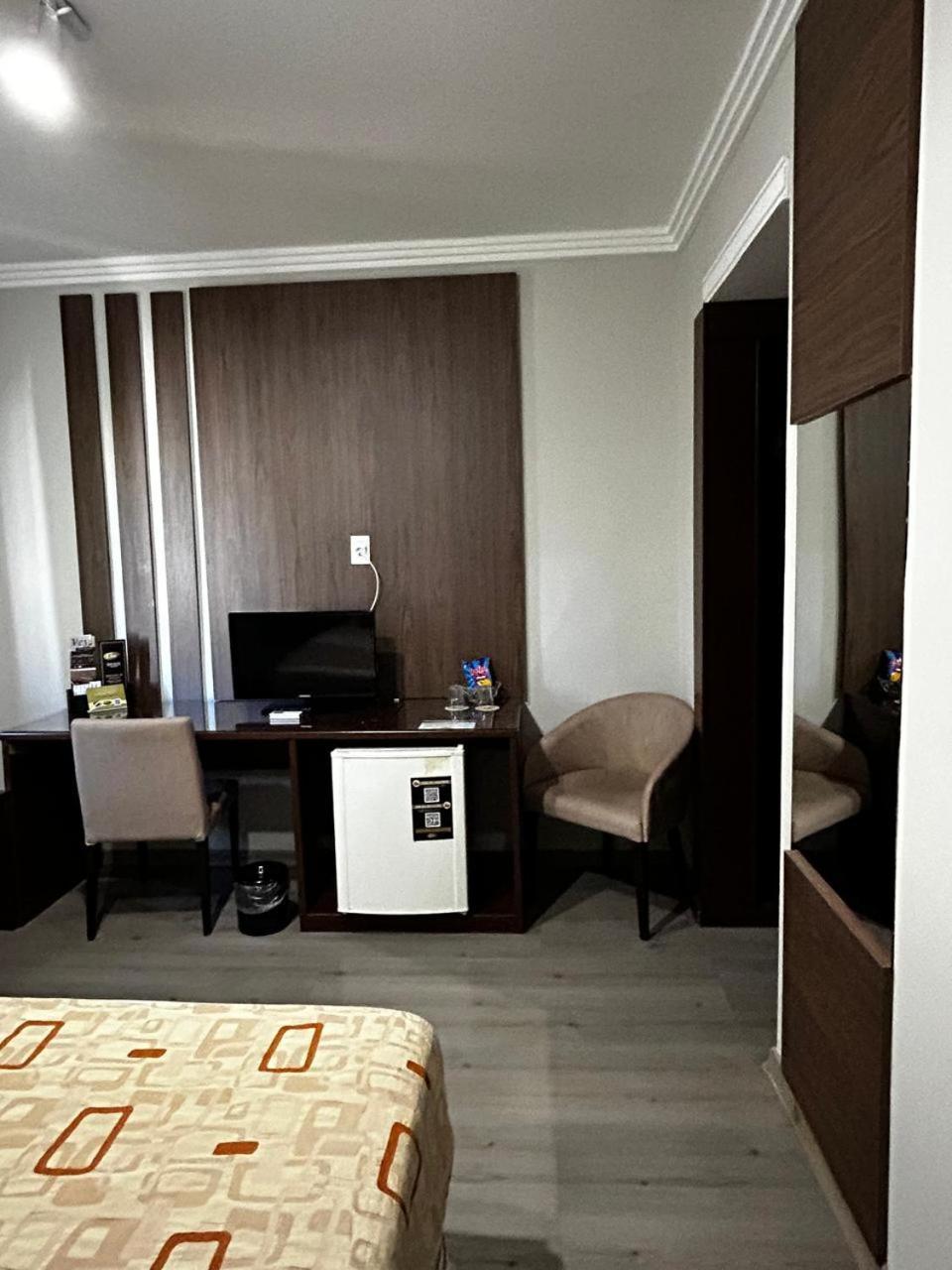 Class Hotel Guaxupe Exterior photo